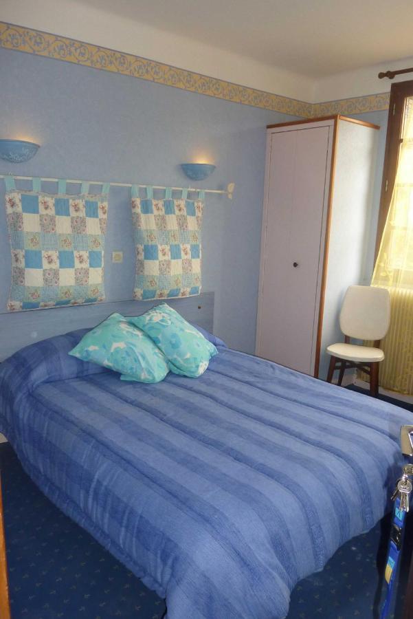 Hotel Font De Lauro Saumane-de-Vaucluse ภายนอก รูปภาพ