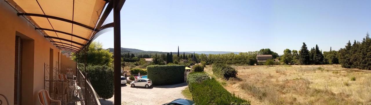 Hotel Font De Lauro Saumane-de-Vaucluse ภายนอก รูปภาพ
